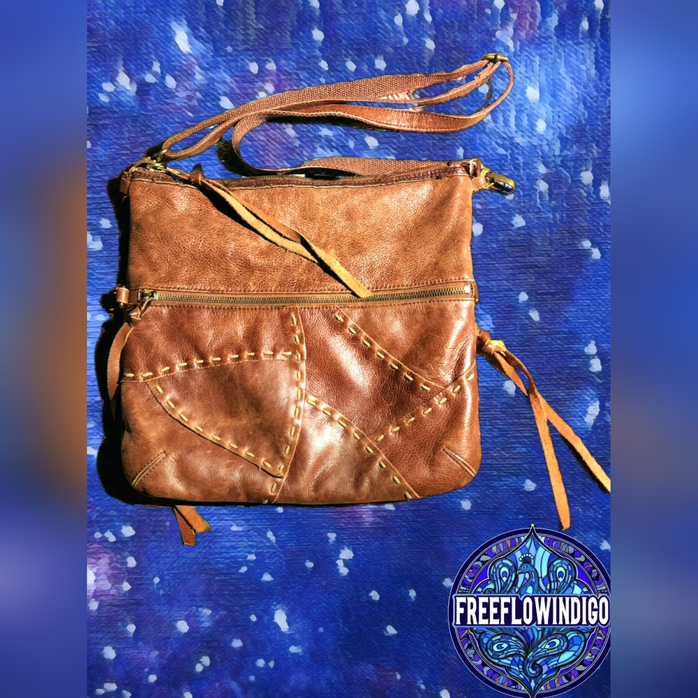 VTG Y2K | Lucky ☘️ Brand | LIKE NEW Crossbody Purse | Brown | Genuine Leather